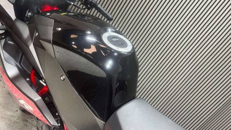 Hyosung GD 2016 ONLY 1K 250CC SPORTS BIKE LIGHTWEIGHT LONG MOT 23