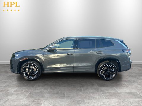 Volkswagen Tayron 1.5 eTSI MHEV R-Line SUV 5dr Petrol Hybrid DSG Euro 6 (s/s) (150 ps) 4