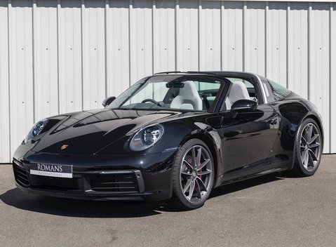 Porsche 911 (992) Targa 4S 6