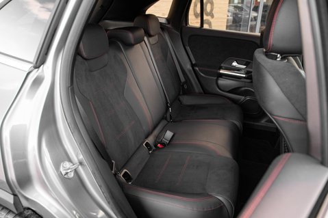 Mercedes-Benz GLA Class GLA 200 AMG LINE EXECUTIVE 35