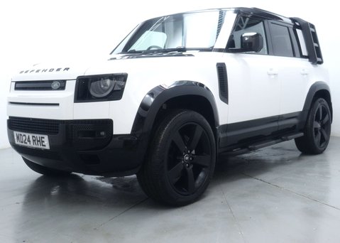 Land Rover Defender 3.0 Defender X-Dynamic HSE D300 MHEV A 4WD 5dr 8