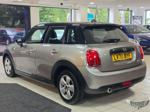 Mini Hatch 1.5 Cooper Classic Steptronic Euro 6 (s/s) 5dr 5