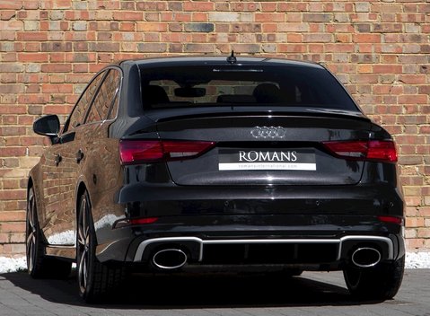 Audi RS3 Saloon 3