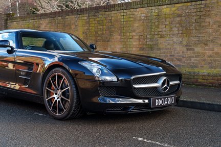 Mercedes-Benz SLS AMG Gullwing 9