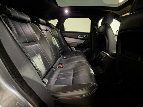Land Rover Range Rover Velar R-DYNAMIC S 2.0 D240 AUTOMATIC 18