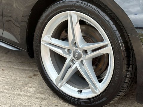 Audi A4 1.4 A4 S Line TFSI Semi-Auto 5dr 4
