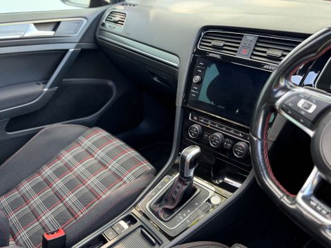 Volkswagen Golf 2.0 Golf GTi Performance TSi Semi-Auto 5dr 18