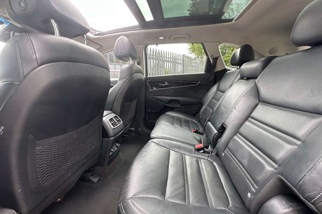 Kia Sorento 2.2 CRDi KX-4 SUV 5dr Diesel Auto AWD Euro 6 (197 bhp) 18