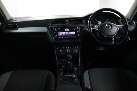 Volkswagen Tiguan SE NAV TDI BMT 4MOTION 40