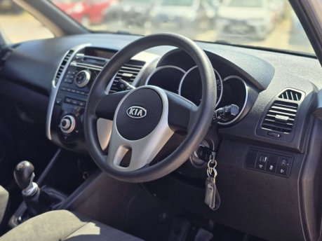 Kia Venga 1.4 1 MPV 5dr Petrol Manual Euro 5 (89 bhp) 14