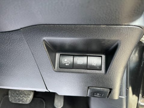 Toyota Yaris 1.5 VVT-h Icon Tech E-CVT Euro 6 (s/s) 5dr 22