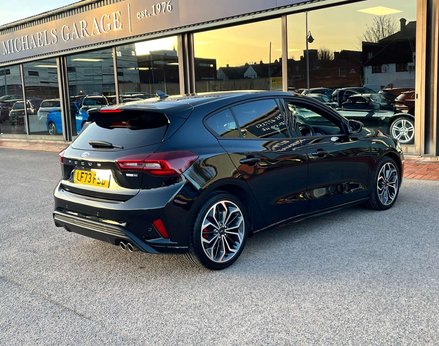 Ford Focus 1.0 Focus ST-Line X MHEV Auto 5dr 8