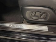 Jaguar XF 3.0d S V6 Premium Luxury Saloon 4dr Diesel Auto Euro 5 (s/s) (275 ps) 10