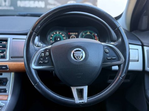 Jaguar XF 2.2d SE Saloon 4dr Diesel Auto Euro 5 (s/s) (190 ps) 75