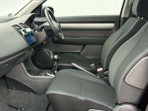 Suzuki Swift 1.3 Swift GL 3dr 13