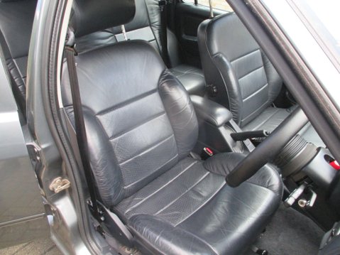 Ford Sierra 2.0 Ghia 5dr 17