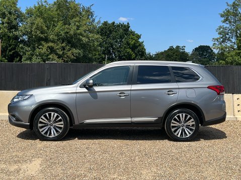 Mitsubishi Outlander DESIGN 6