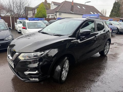 Nissan Qashqai 1.5 dCi N-Connecta Euro 6 (s/s) 5dr 4