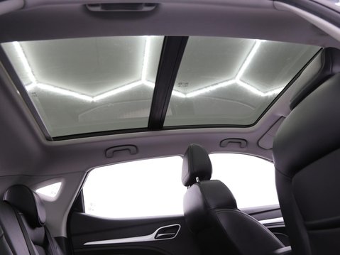 MG ZS 44.5kWh Exclusive Auto 5dr 23