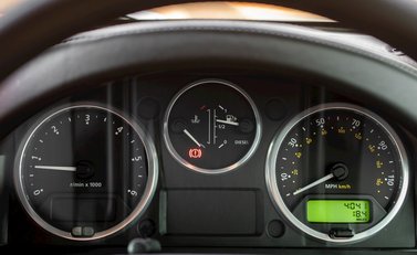 Land Rover Defender 90 Autobiography Edition 16