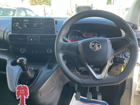Vauxhall Combo 1.6 Combo 2000 Edition 24
