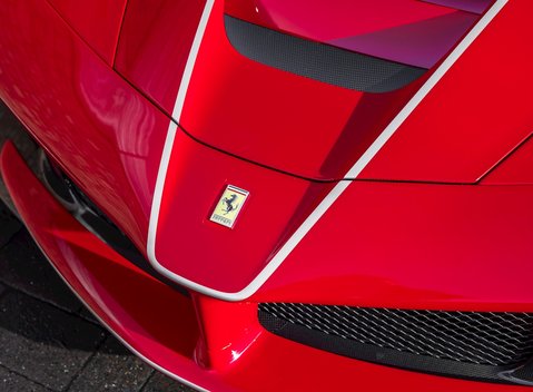 Ferrari LaFerrari Aperta 29