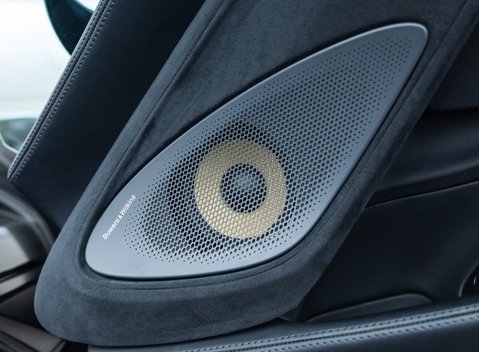 McLaren 570 GT MSO Black Collection 31