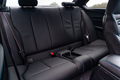 BMW M2 COMPETITION 16