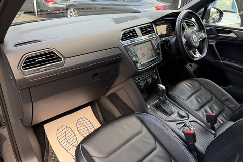 Volkswagen Tiguan R-LINE TDI BMT 4MOTION DSG -RARE LEATHER -DYNAUDIO -TOWBAR -APPLE CARPLAY  26