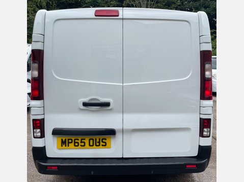 Renault Trafic 1.6 dCi 27 Business+ SWB Standard Roof Euro 5 5dr 13