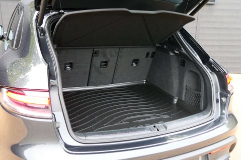 Porsche Macan 2.9 Macan S Semi-Auto 4WD 5dr 25