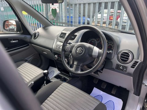 Suzuki SX4 1.6 SX4 SZ5 4WD 5dr 15