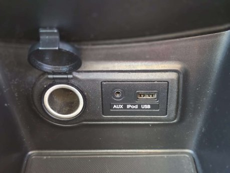 Kia Venga 1.4 1 MPV 5dr Petrol Manual Euro 5 (89 bhp) 29