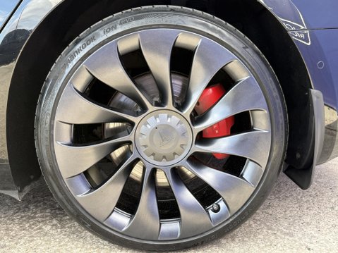 Tesla Model 3 (Dual Motor) Performance Saloon 4dr Electric Auto 4WDE (Performance Upgrade 16