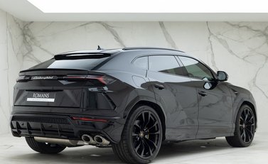 Lamborghini Urus 7