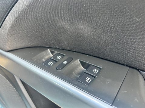 SEAT Leon SPORT TSI 21