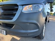 Mercedes-Benz Sprinter 319 Cdi Premium - with In-Built Bed + Diesel Heater 26