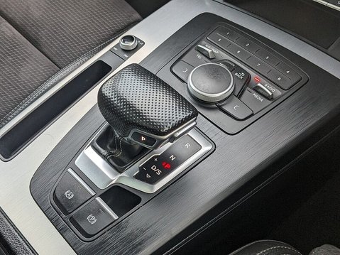 Audi Q5 TDI QUATTRO S LINE 20
