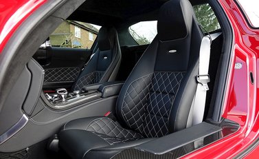 Mercedes-Benz SLS AMG GT Final Edition 19