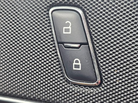 Ford Mondeo 1.5T EcoBoost Zetec Auto Euro 6 (s/s) 5dr 33