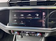 Audi Q3 1.5 TFSI CoD 35 S line S Tronic Euro 6 (s/s) 5dr 48
