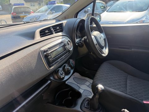 Toyota Yaris 1.0 VVT-i Edition Euro 5 5dr 13
