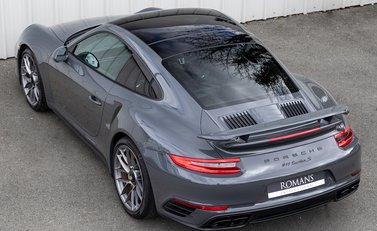 Porsche 911 Turbo S (991.2) 9