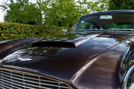 Aston Martin DB6 MKII 7