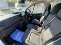 Renault Trafic 2.0 Trafic SL30 Advance Blue dCi 14