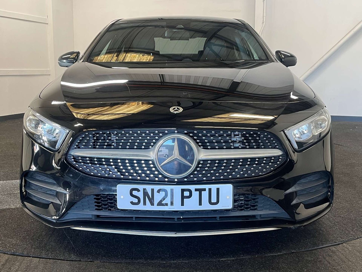 2021 Mercedes-Benz A-Class — image 9