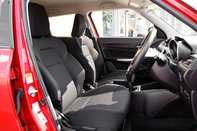 Suzuki Swift SZ5 DUALJET MHEV 24
