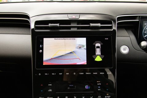 Hyundai TUCSON T-GDI PREMIUM 33