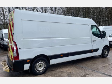Vauxhall Movano 2.3 CDTi 3900 BiTurbo ecoFLEX Trabus L3 H2 (s/s) 5dr 13