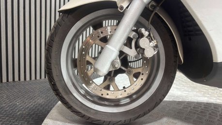 Peugeot Satelis 2 PREMIUM 2015 ONLY 16K GOOD RUNNING 300CC MAXI SCOOTER BIKE 16